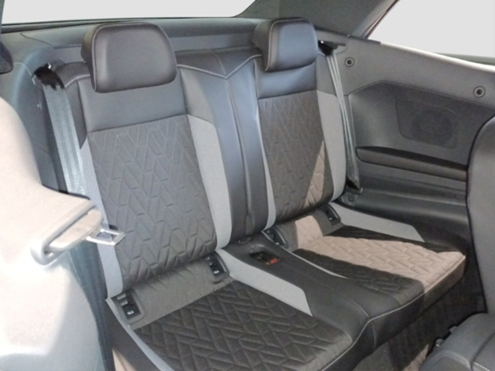 Volkswagen T-Roc Cabriolet Style