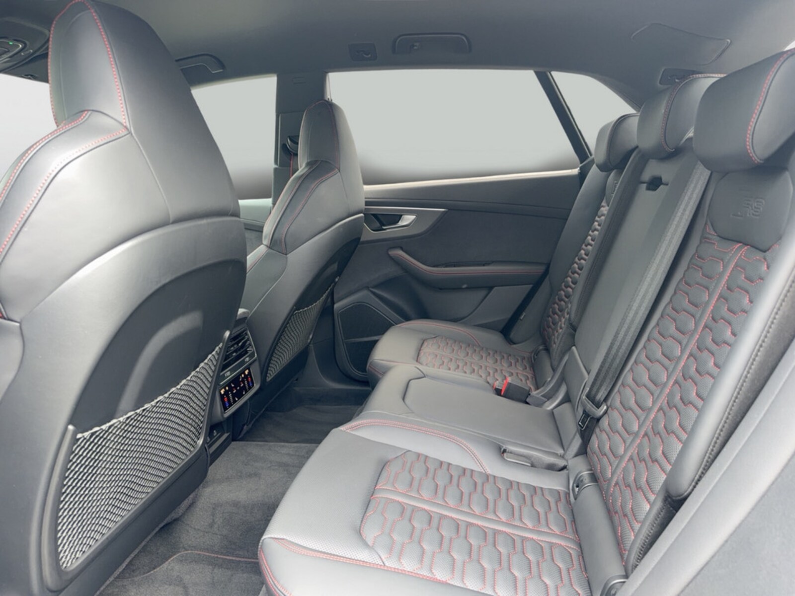 Audi RS Q8 – Bild 12