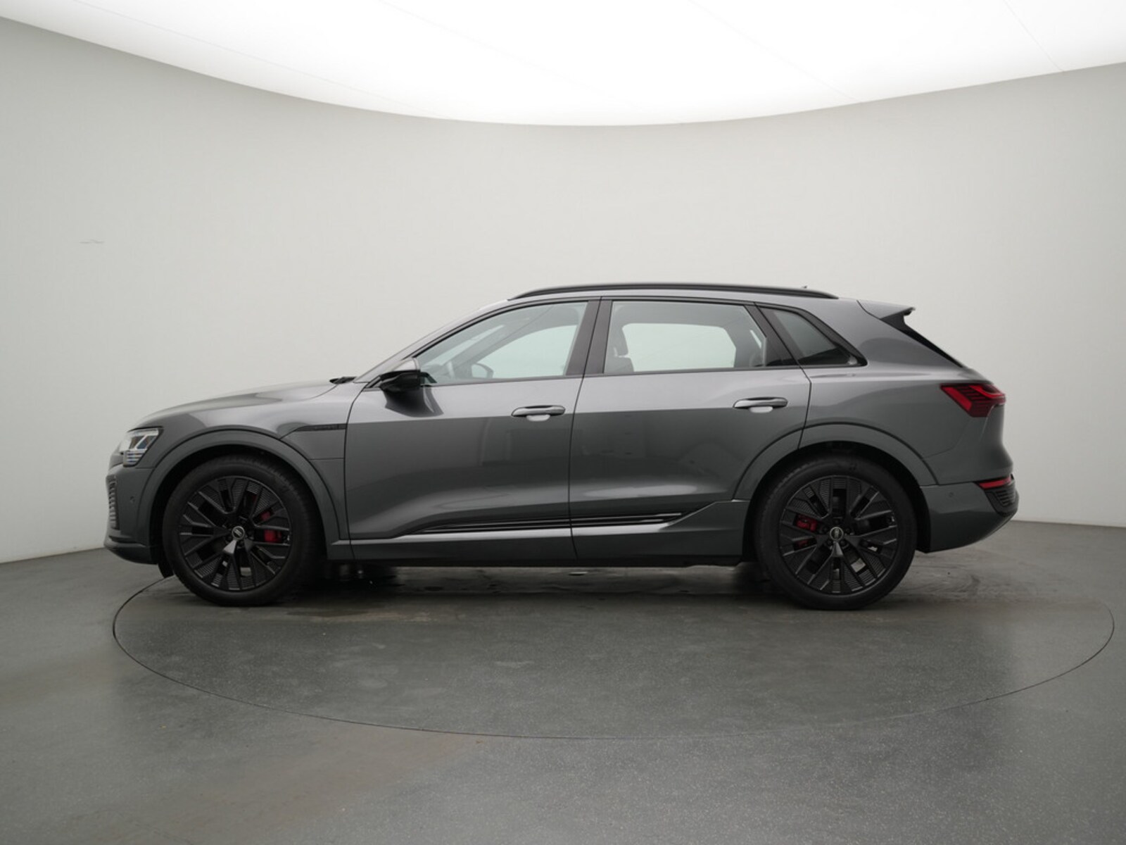 Audi Q8 e-tron – Bild 24