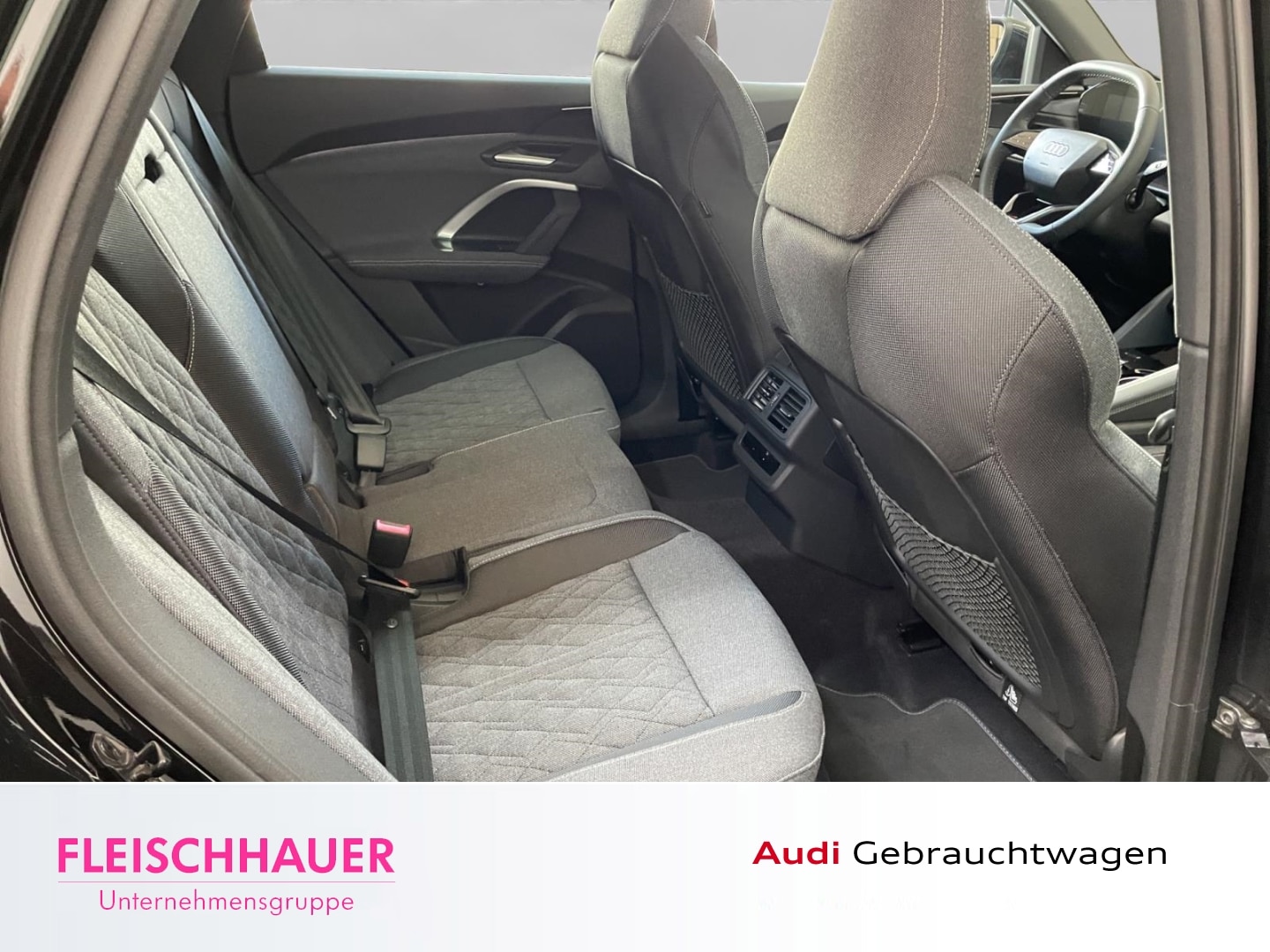 Bild über Audi Q5 SUV TDI quattro 150 kW S tronic - für weitere Informationen kontaktieren Sie den Audi Partner