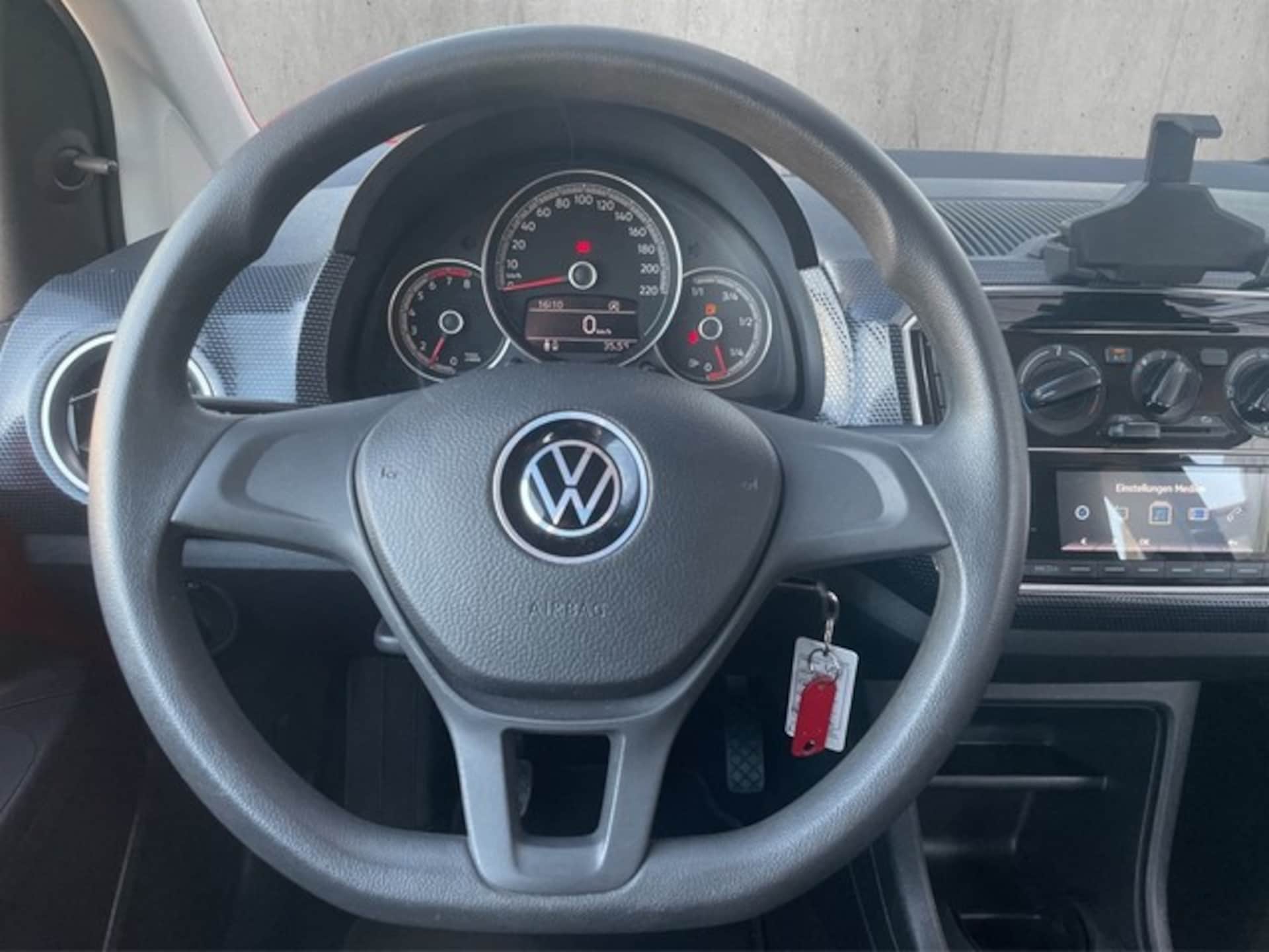 Volkswagen up!