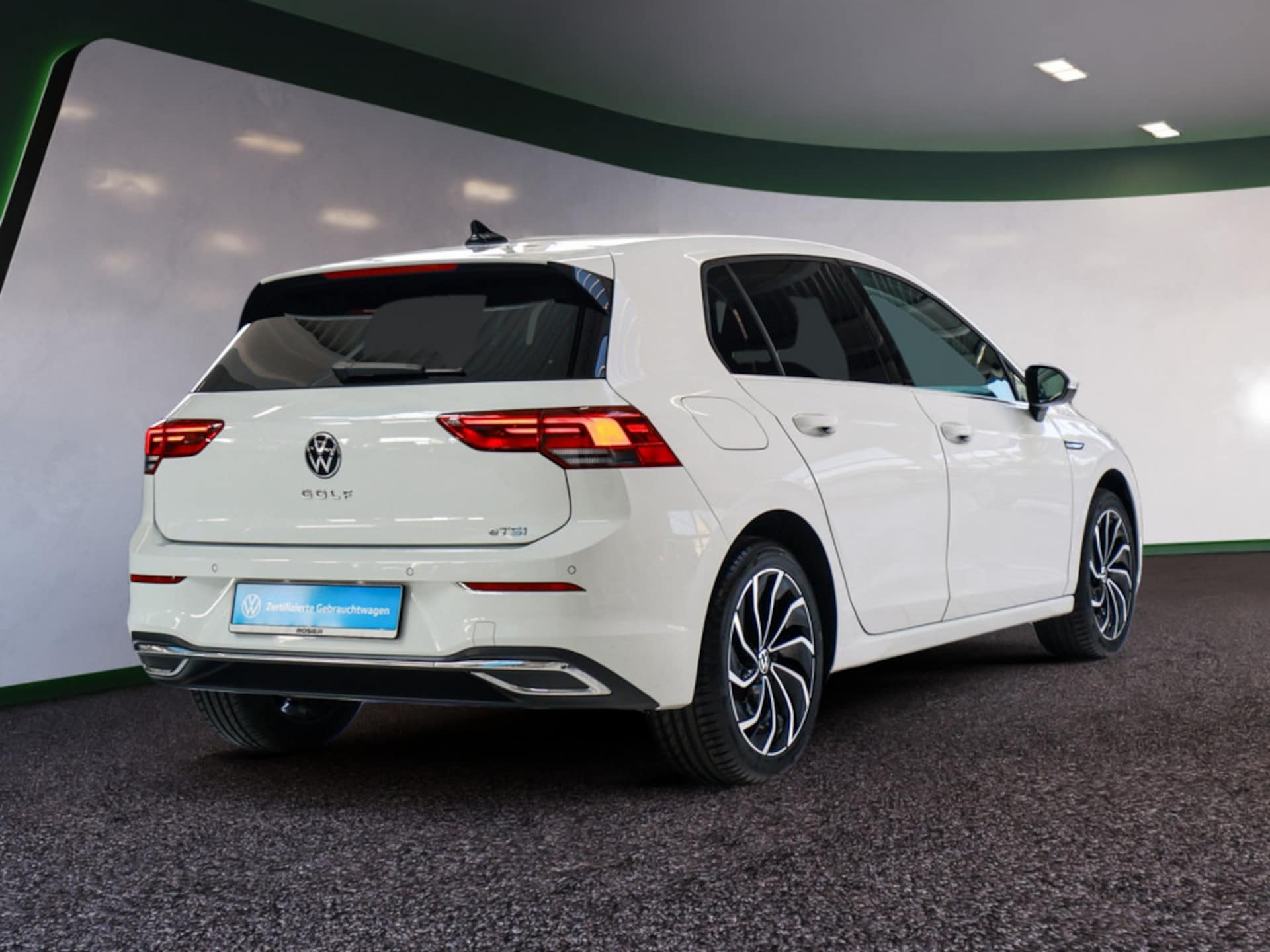 Volkswagen Golf Style