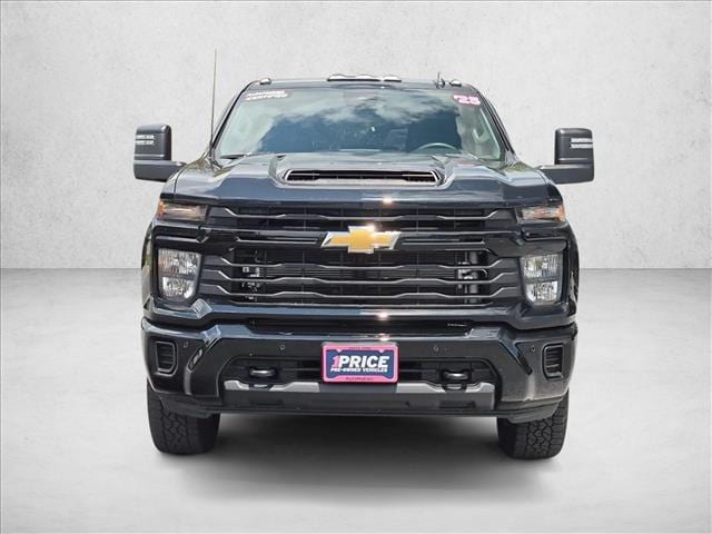 2025 Chevrolet Silverado