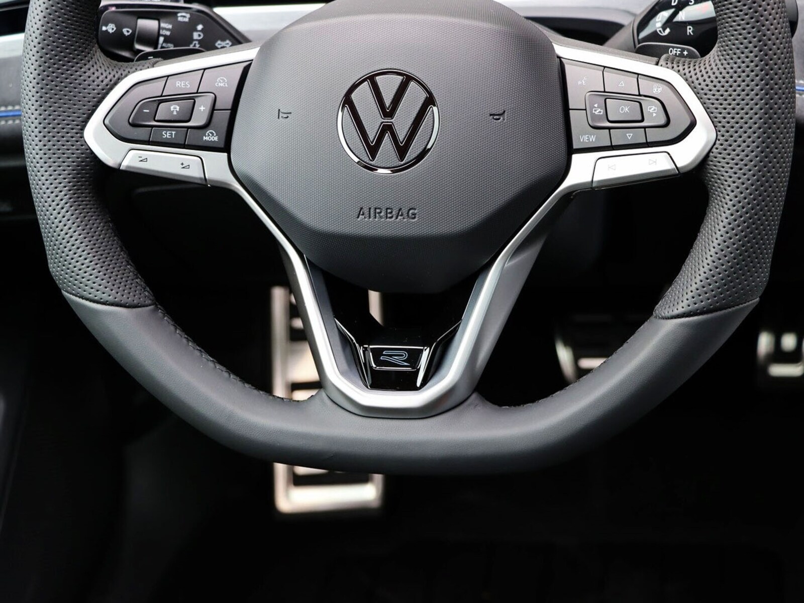 Volkswagen Passat – Bild 11