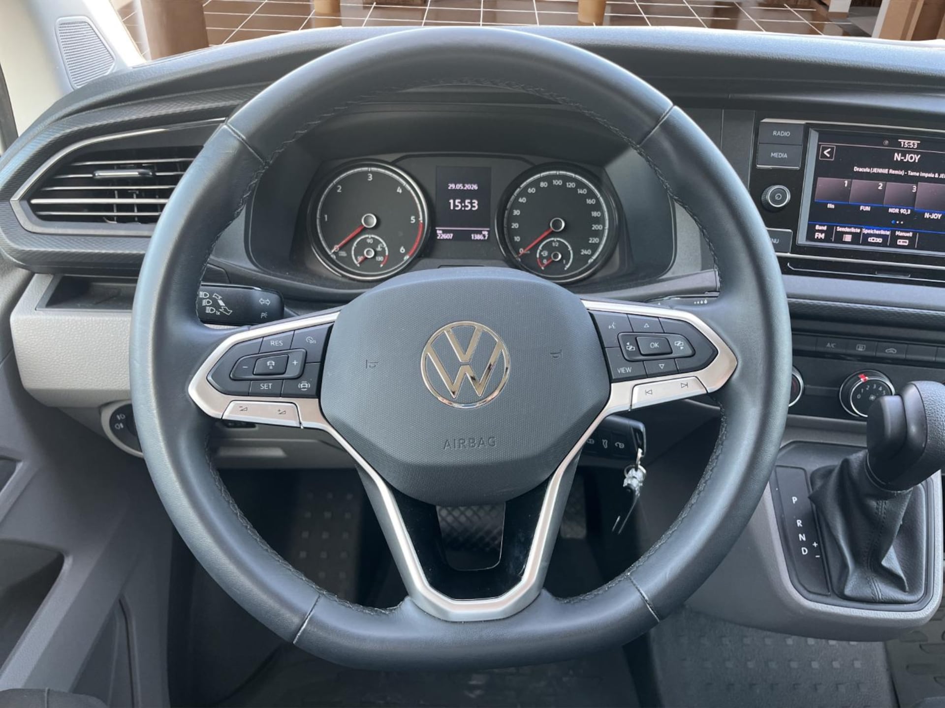 Volkswagen T6.1 Transporter Kasten langer Radstand