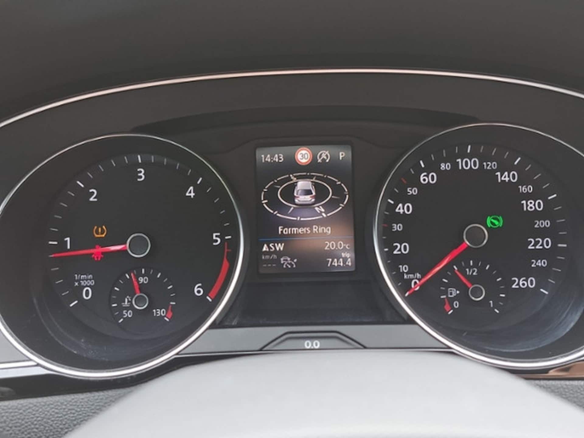 Volkswagen Passat Variant Business