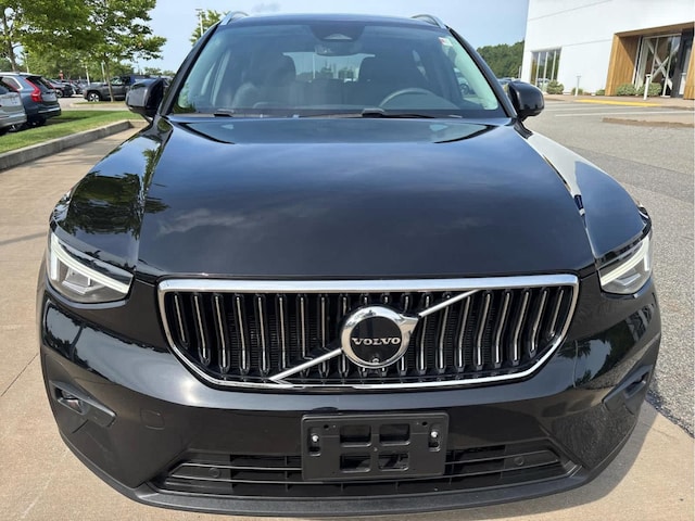 2024 Volvo XC40