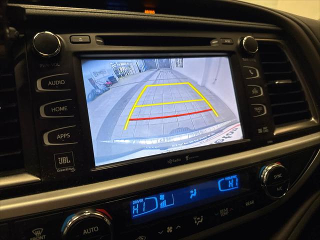 2015 TOYOTA HIGHLANDER - Image 13