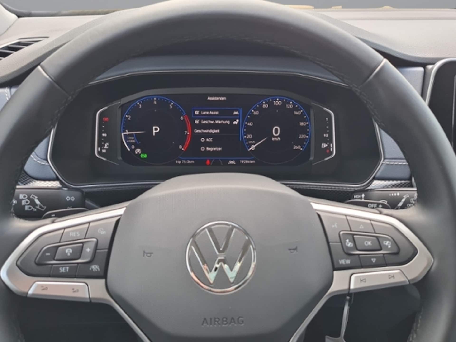 Volkswagen T-Cross Style