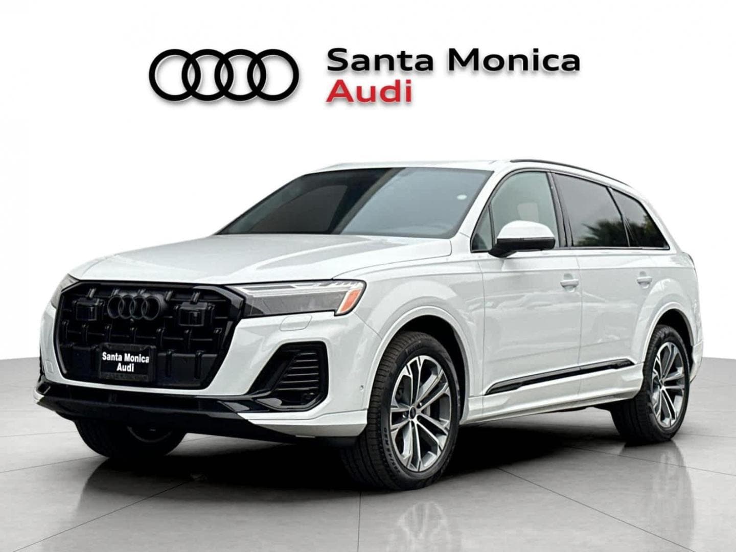 2026 Audi Q7 45 Premium quattro Tiptronic's photo