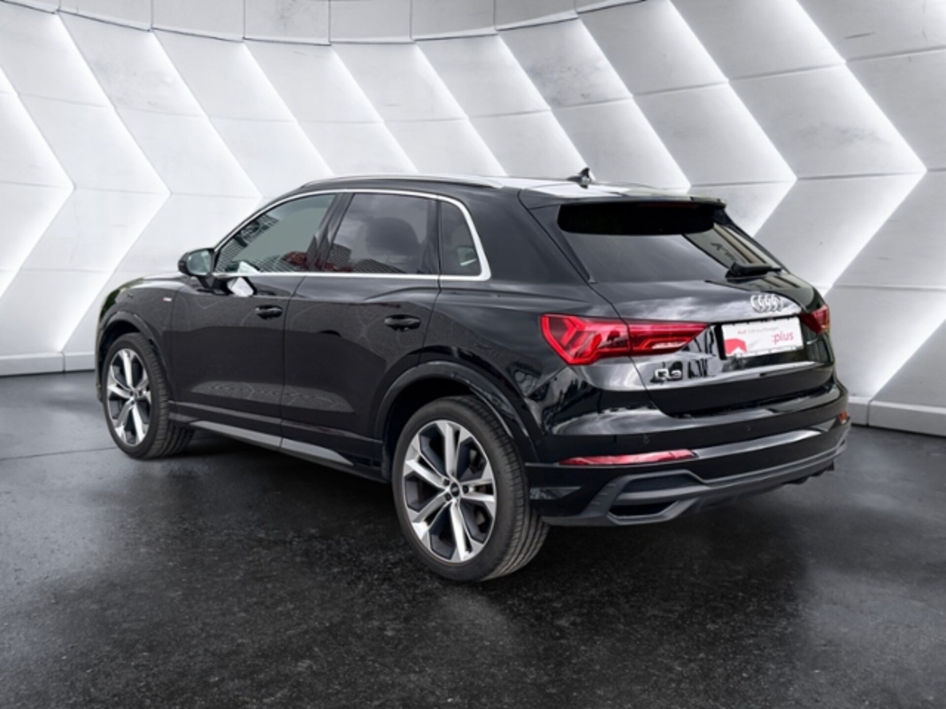 Audi Q3 SUV S line