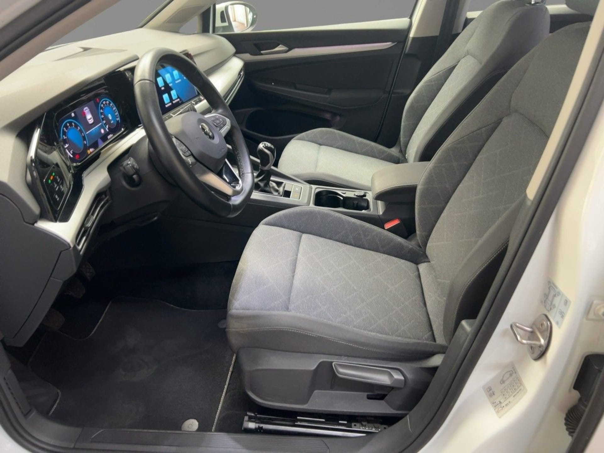 Volkswagen Golf Life