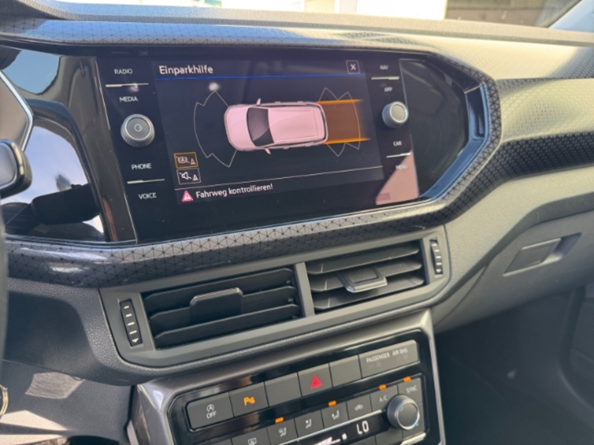Volkswagen T-Cross Style