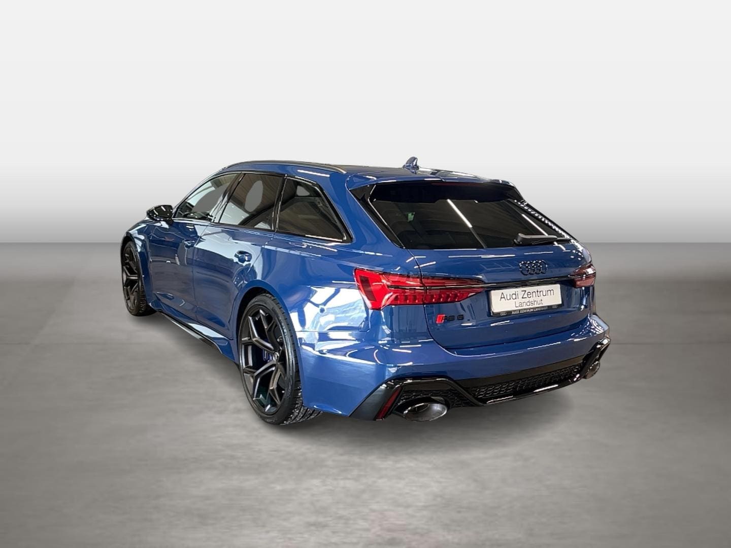 Image about Audi RS 6 Avant performance quattro tiptronic