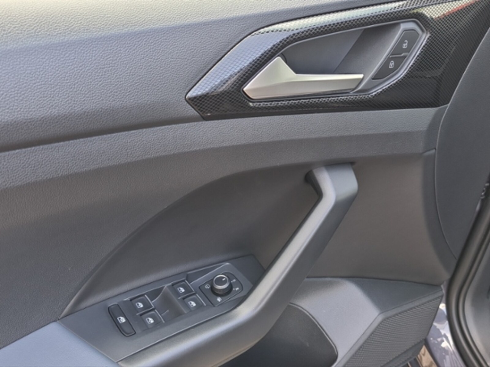 Volkswagen T-Cross – Bild 11