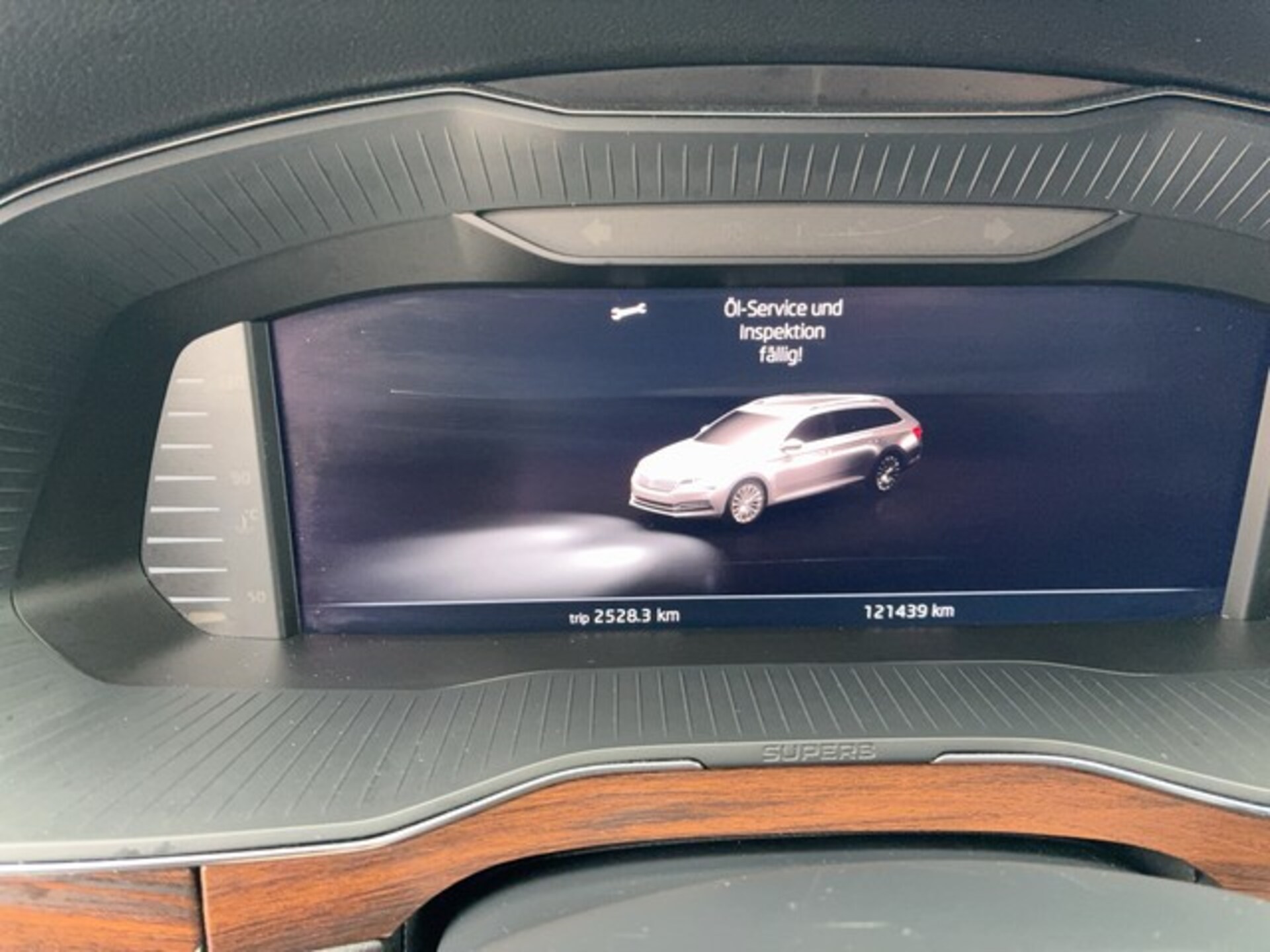 Skoda Superb Combi Scout