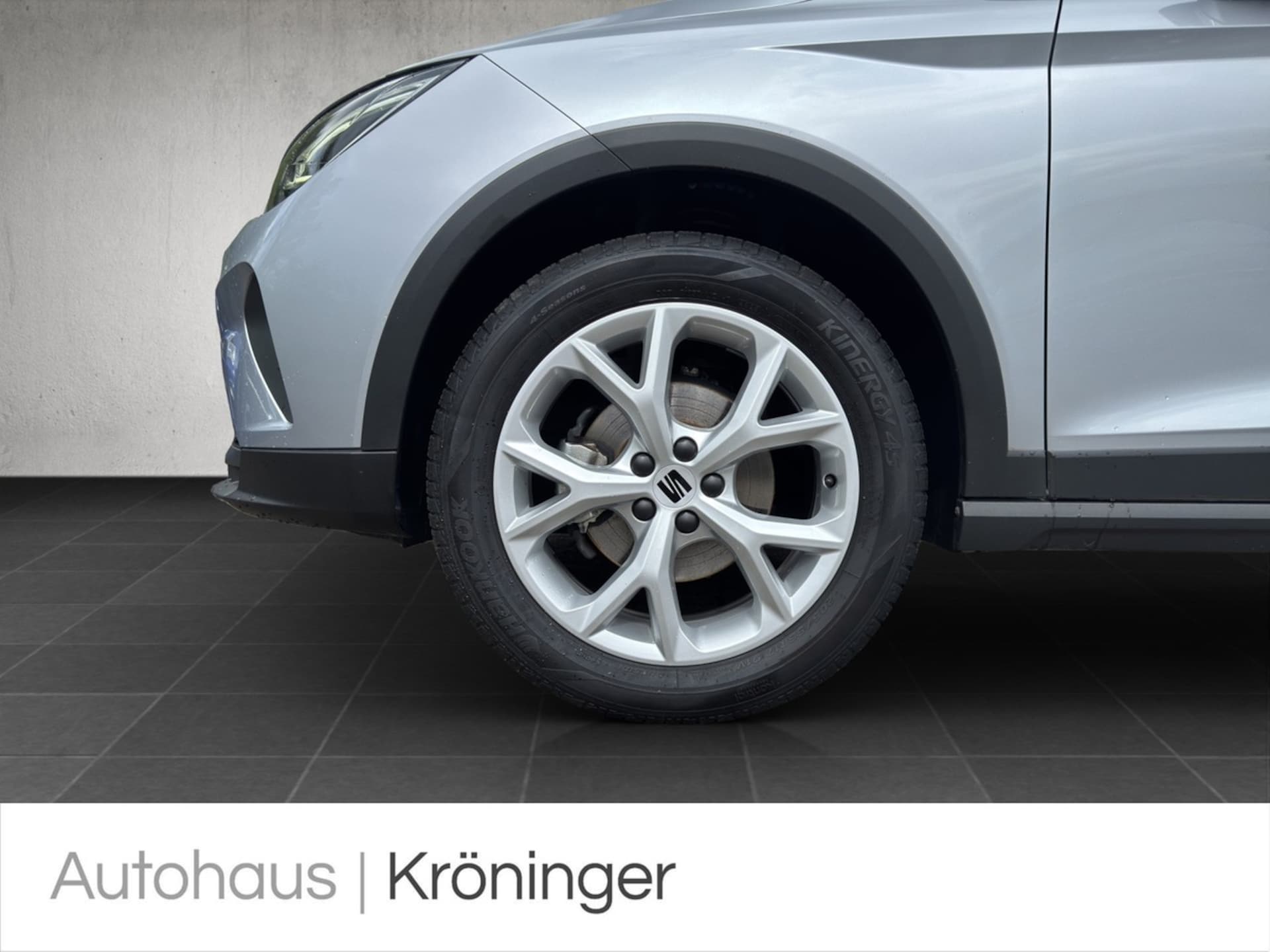 SEAT Arona FR