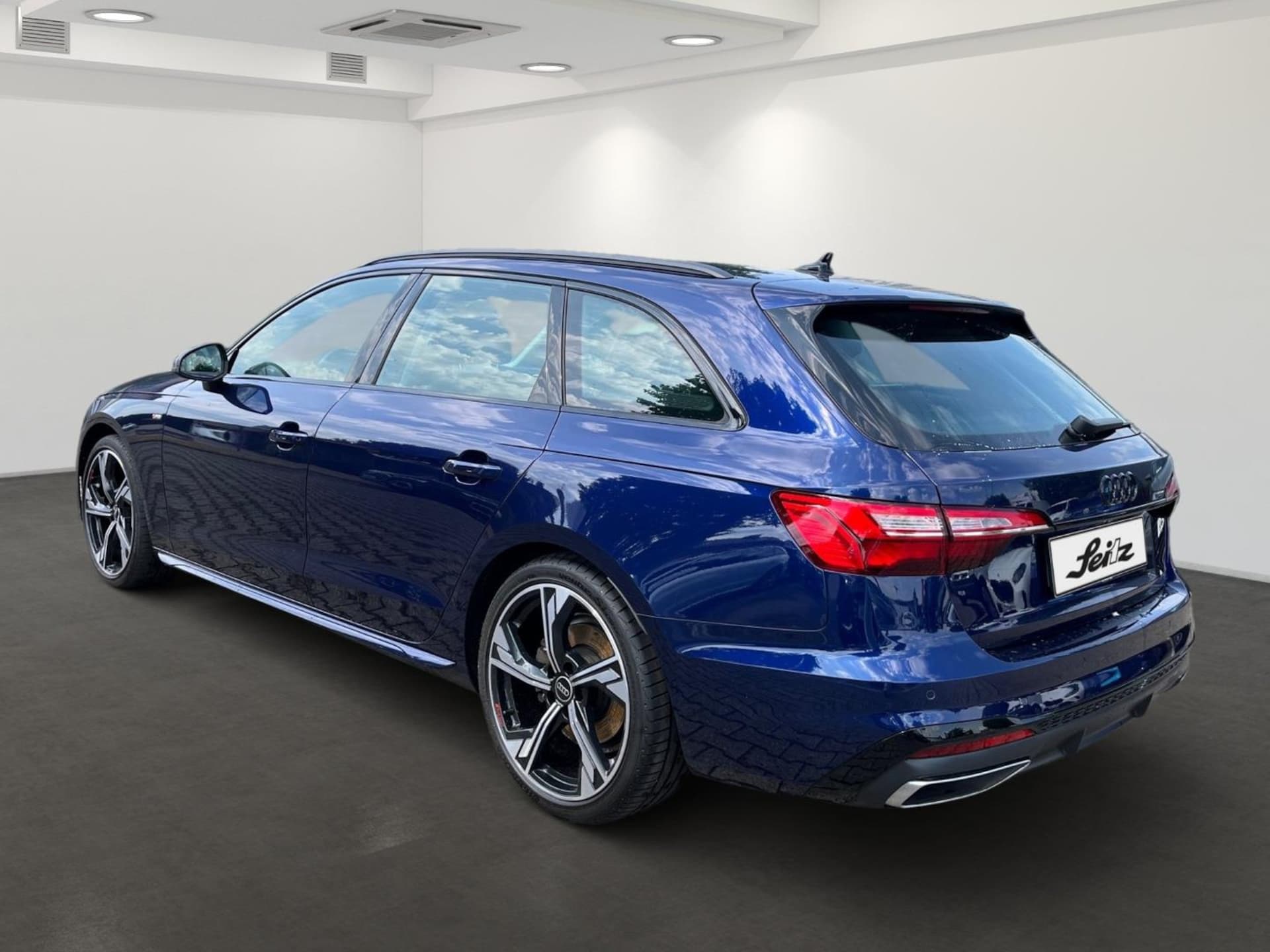 Audi A4 Avant S line