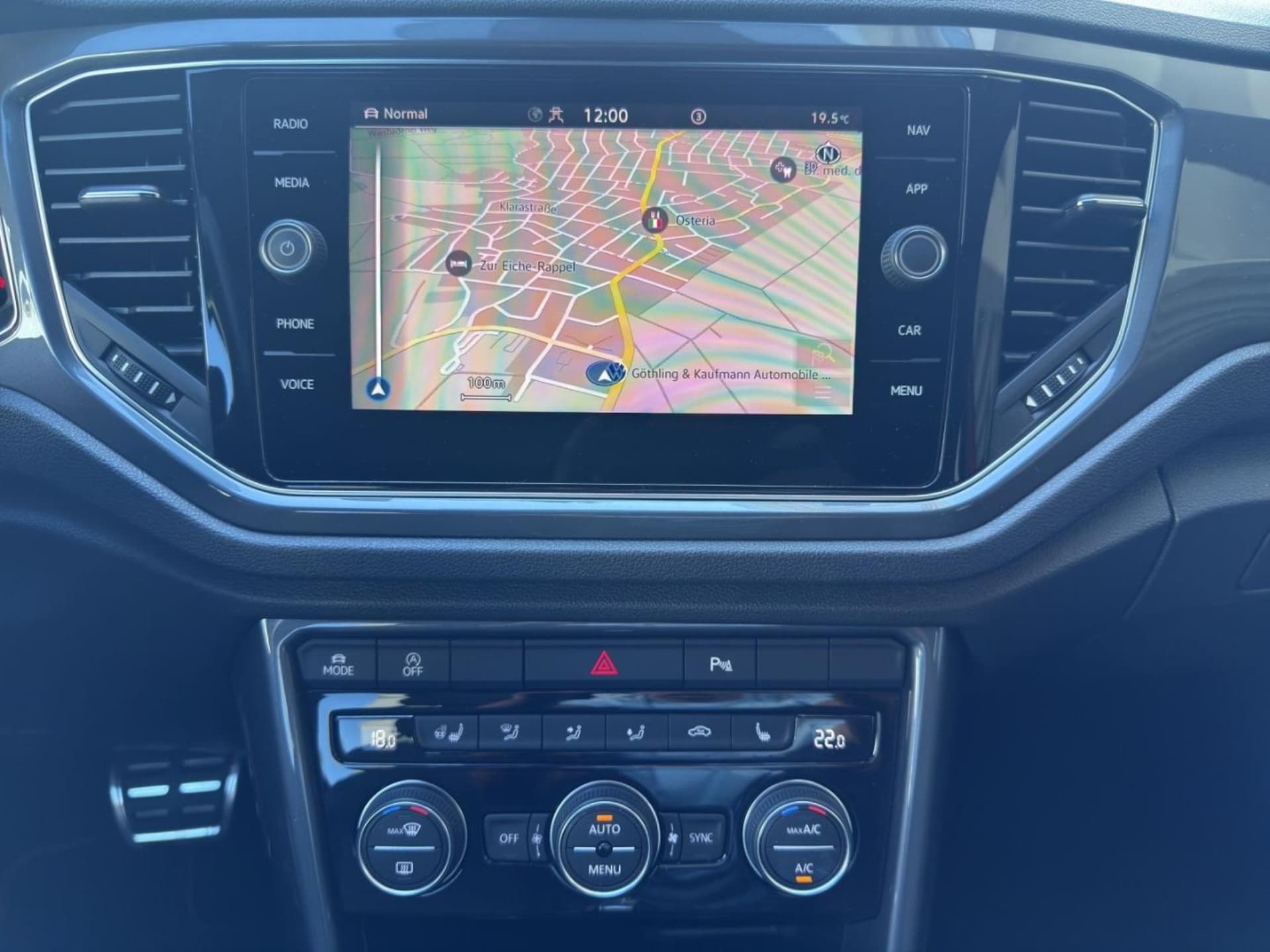 Volkswagen T-Roc Sport