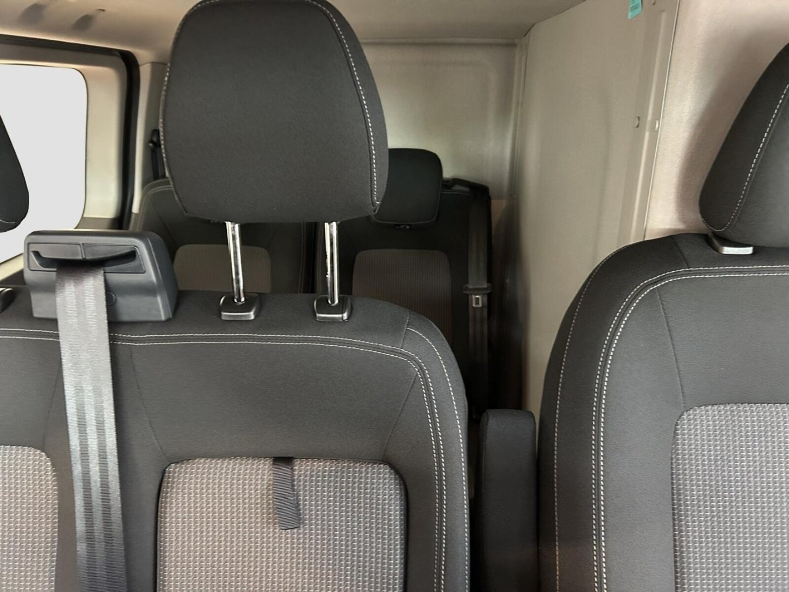 Volkswagen Transporter Kasten langer Radstand – Bild 17