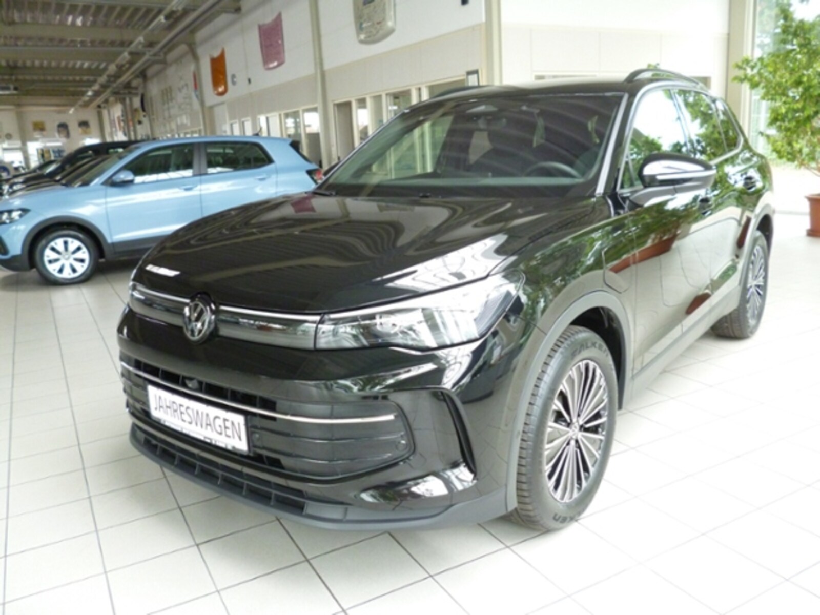 Volkswagen Tiguan – Bild 2