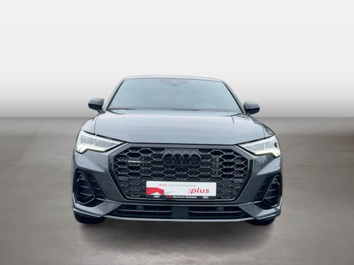 Bild über Audi Q3 Sportback TFSI quattro 180 kW S tronic - für weitere Informationen kontaktieren Sie den Audi Partner
