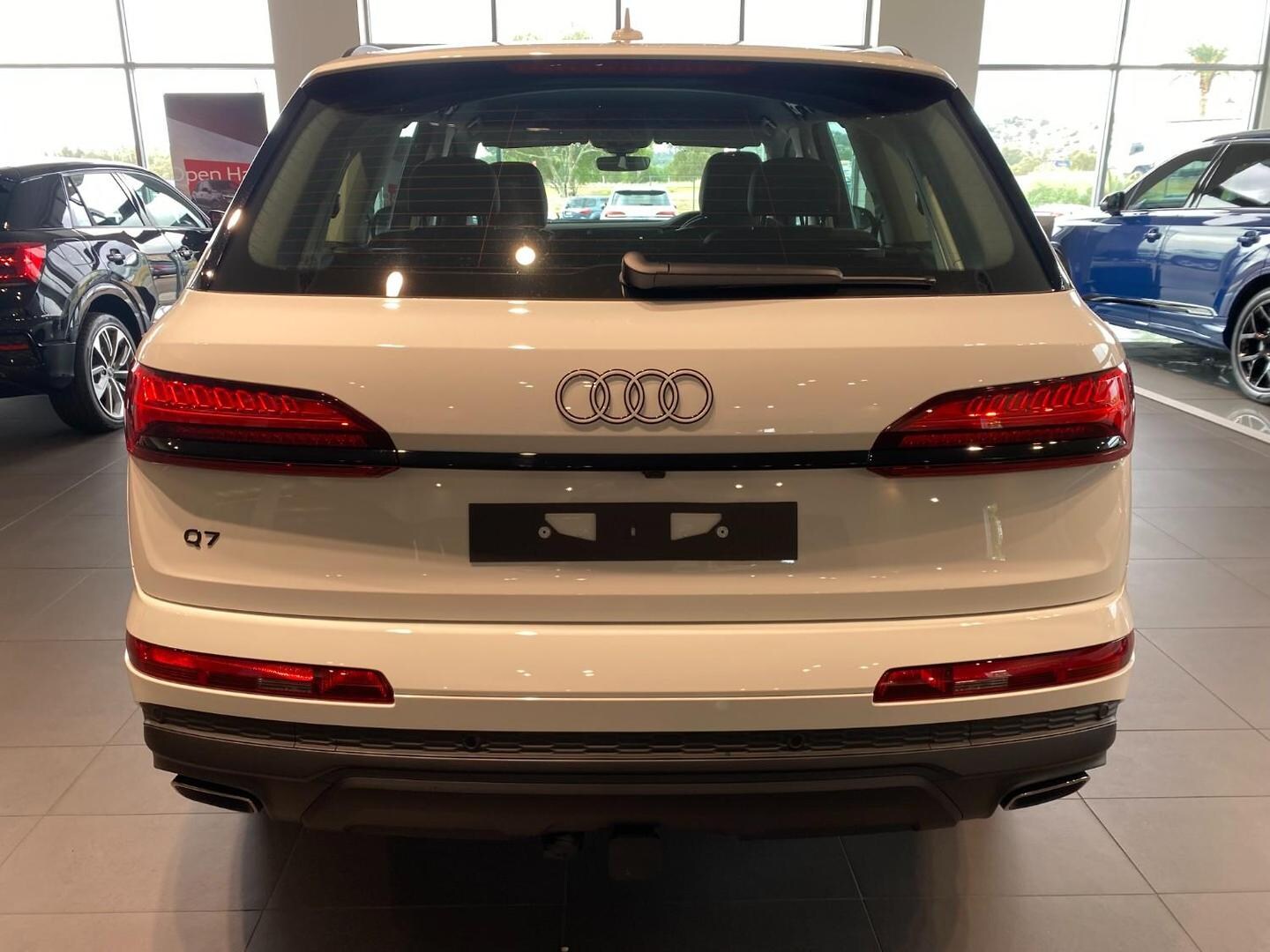 Image about Audi Q7 45 TDI quattro tiptronic