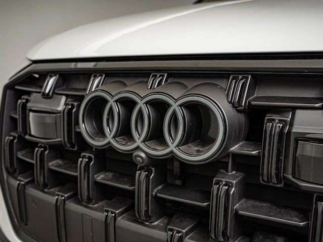 2025 Audi Q7 Premium Plus - Photo 13