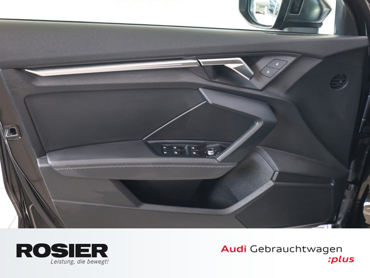 Bild über Audi S3 Sportback TFSI quattro S tronic - für weitere Informationen kontaktieren Sie den Audi Partner