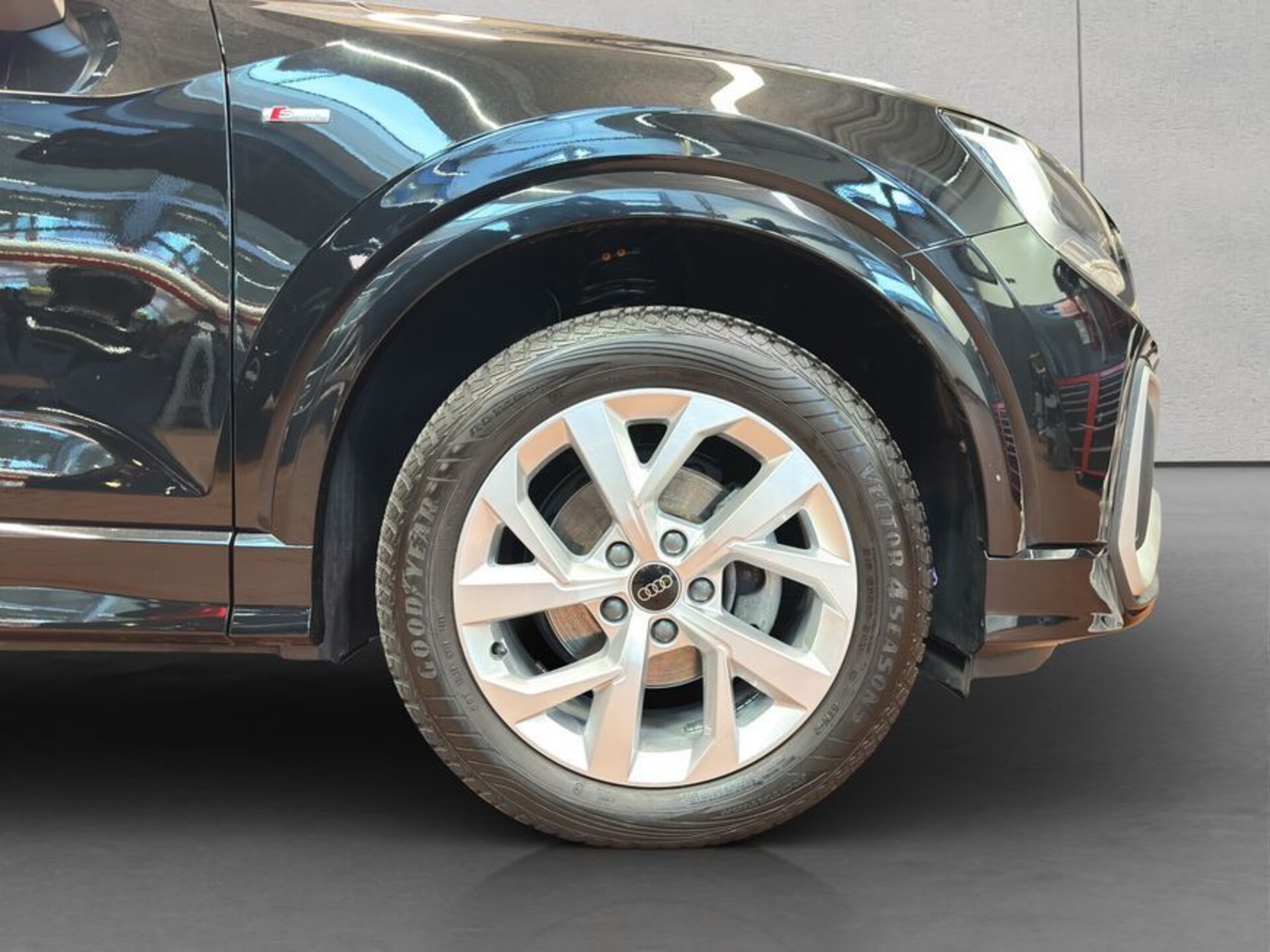 Audi Q2 S line