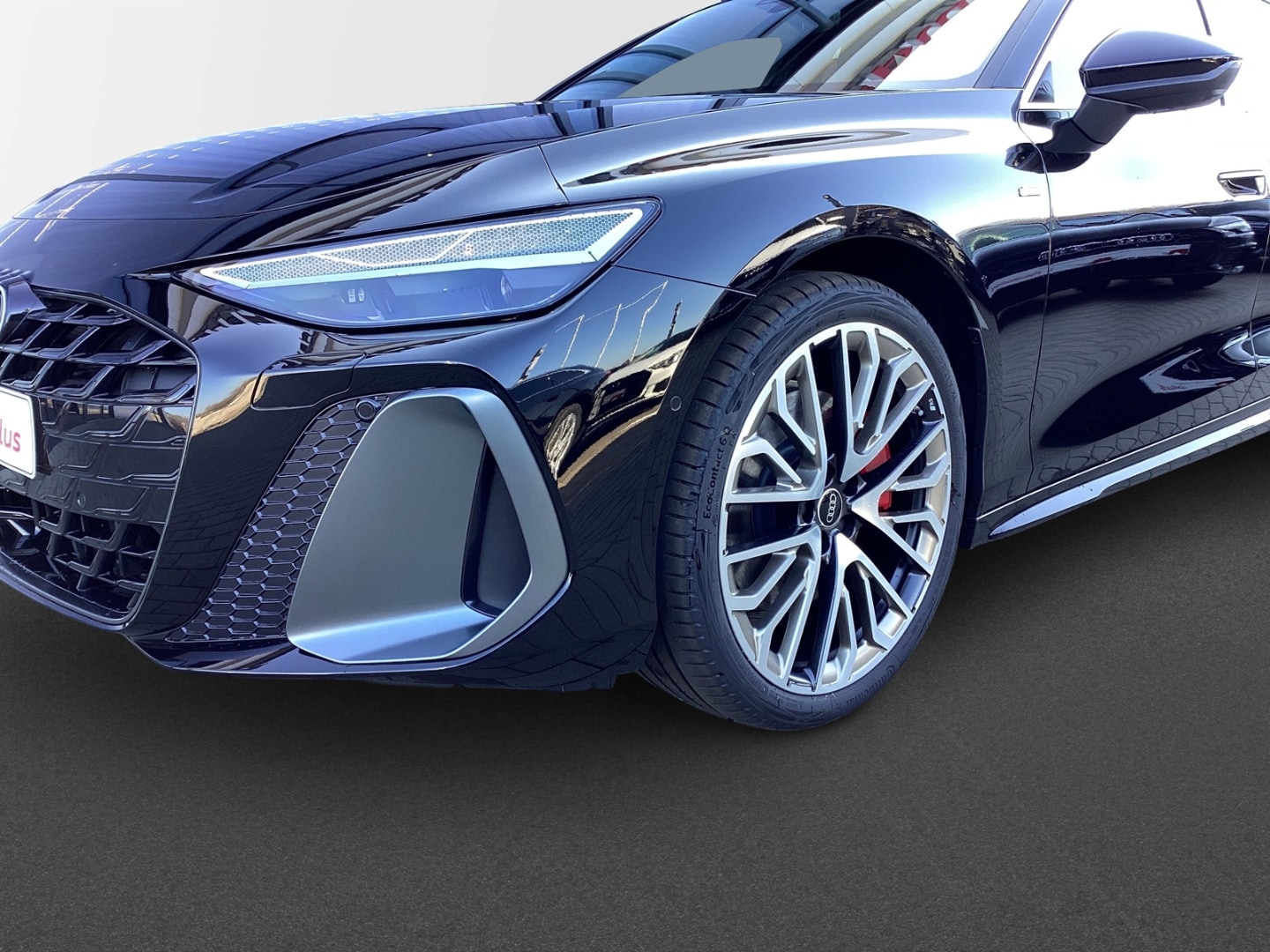Bild über Audi A6 Avant TFSI quattro 270 kW S tronic - für weitere Informationen kontaktieren Sie den Audi Partner