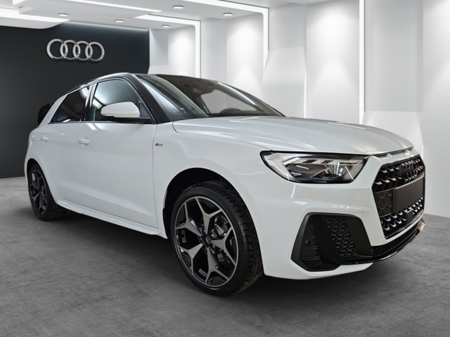 Bild über Audi A1 Sportback S line 30 TFSI S tronic - für weitere Informationen kontaktieren Sie den Audi Partner