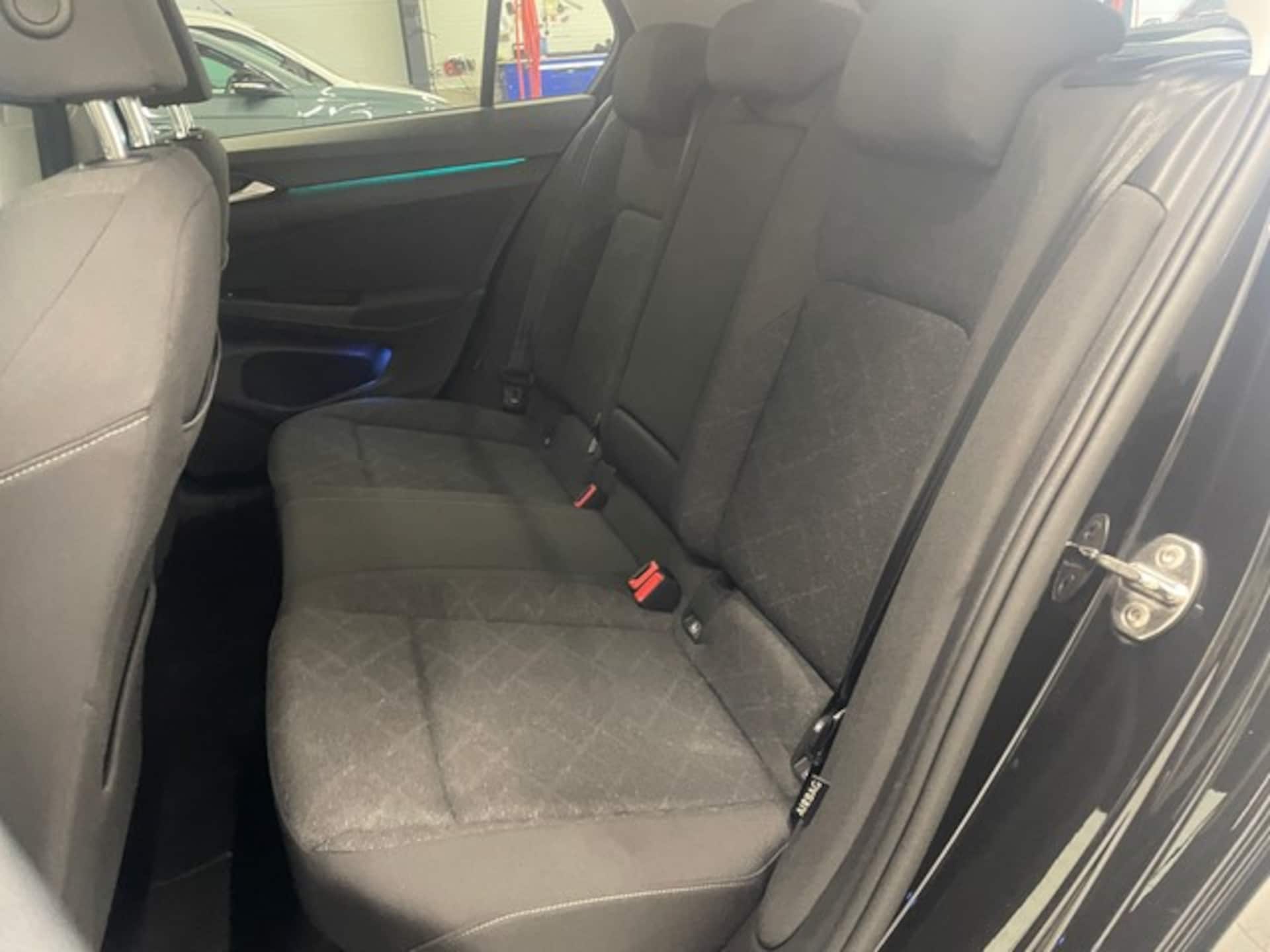 Volkswagen Golf Life