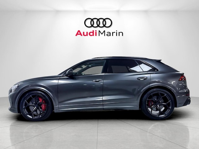 2026 Audi RS Q8 SUV performance