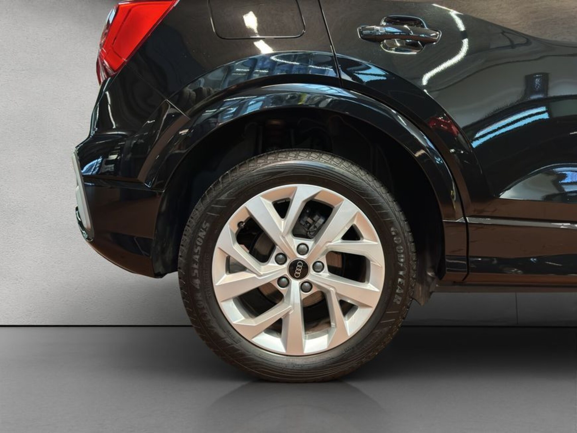 Audi Q2 S line