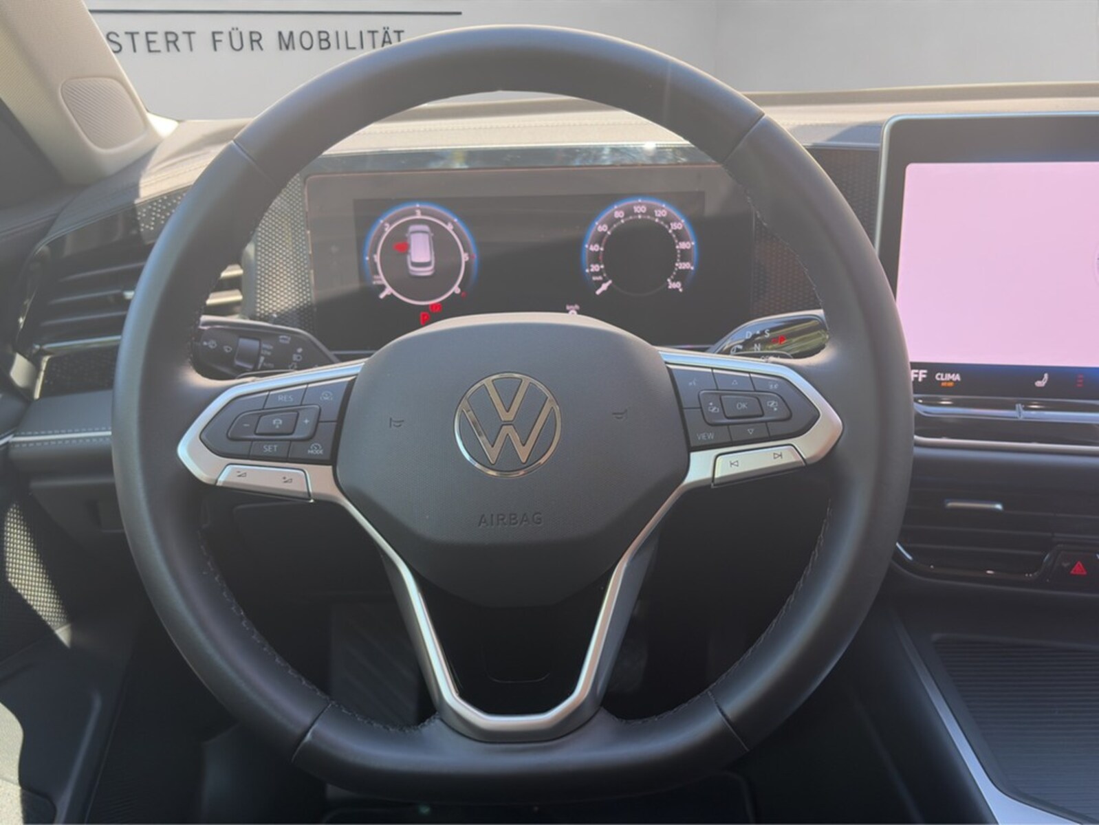 Volkswagen Passat – Bild 12