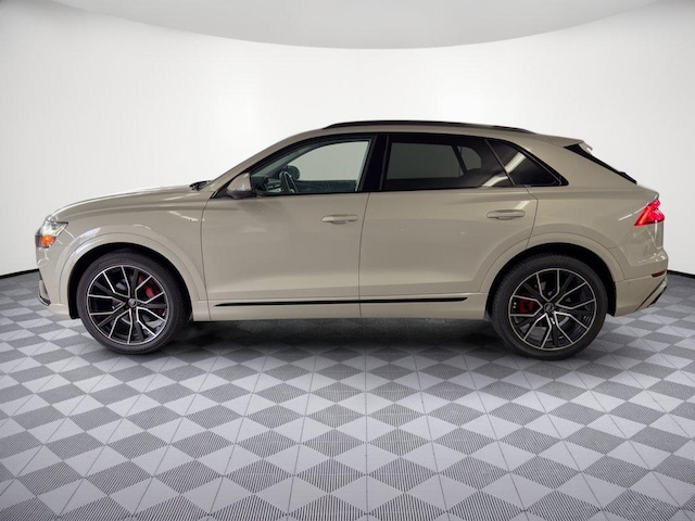 2022 Audi Q8