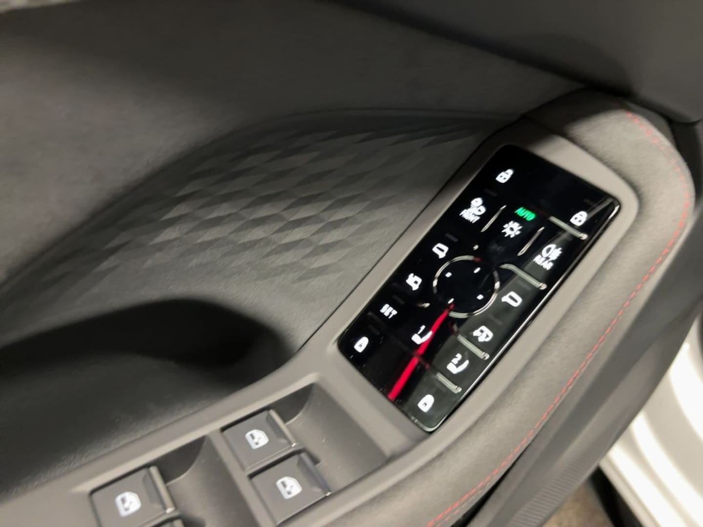 Bild über Audi S5 Limousine edition one TFSI 270 kW S tronic - für weitere Informationen kontaktieren Sie den Audi Partner