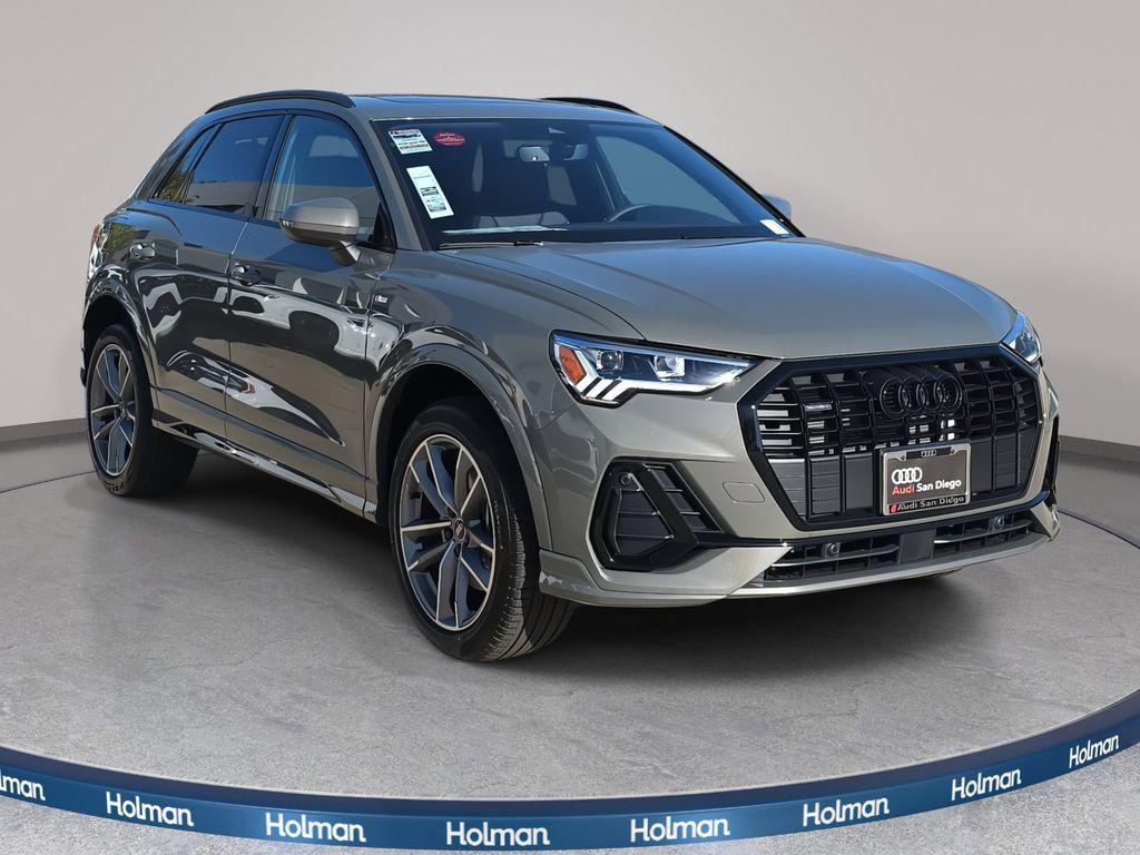 2025 Audi Q3 45 TFSI S Line Premium quattro's photo