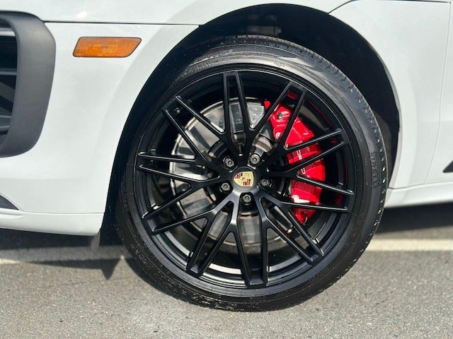2022 Porsche Macan
