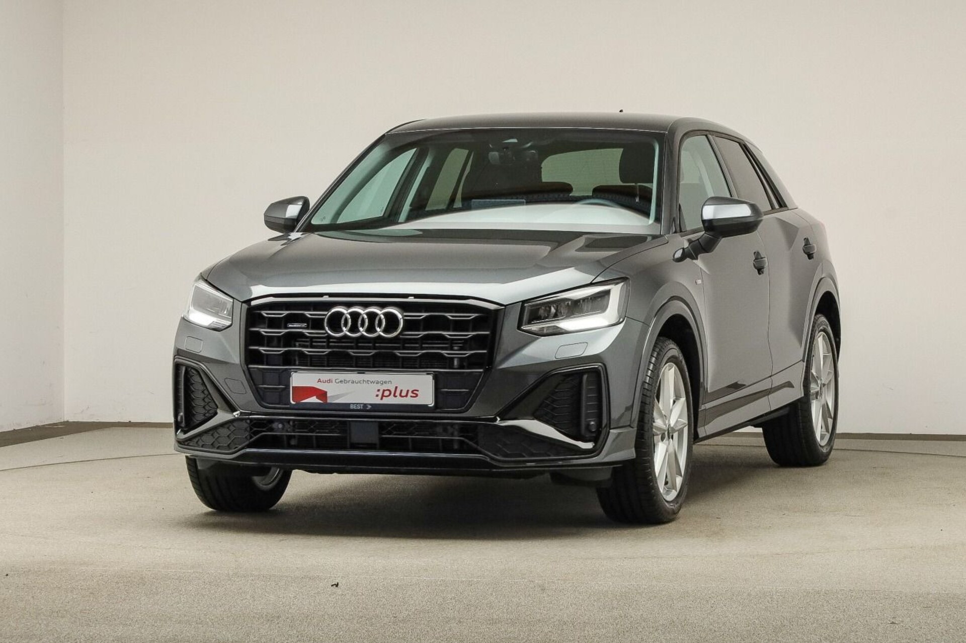 Audi Q2 S line