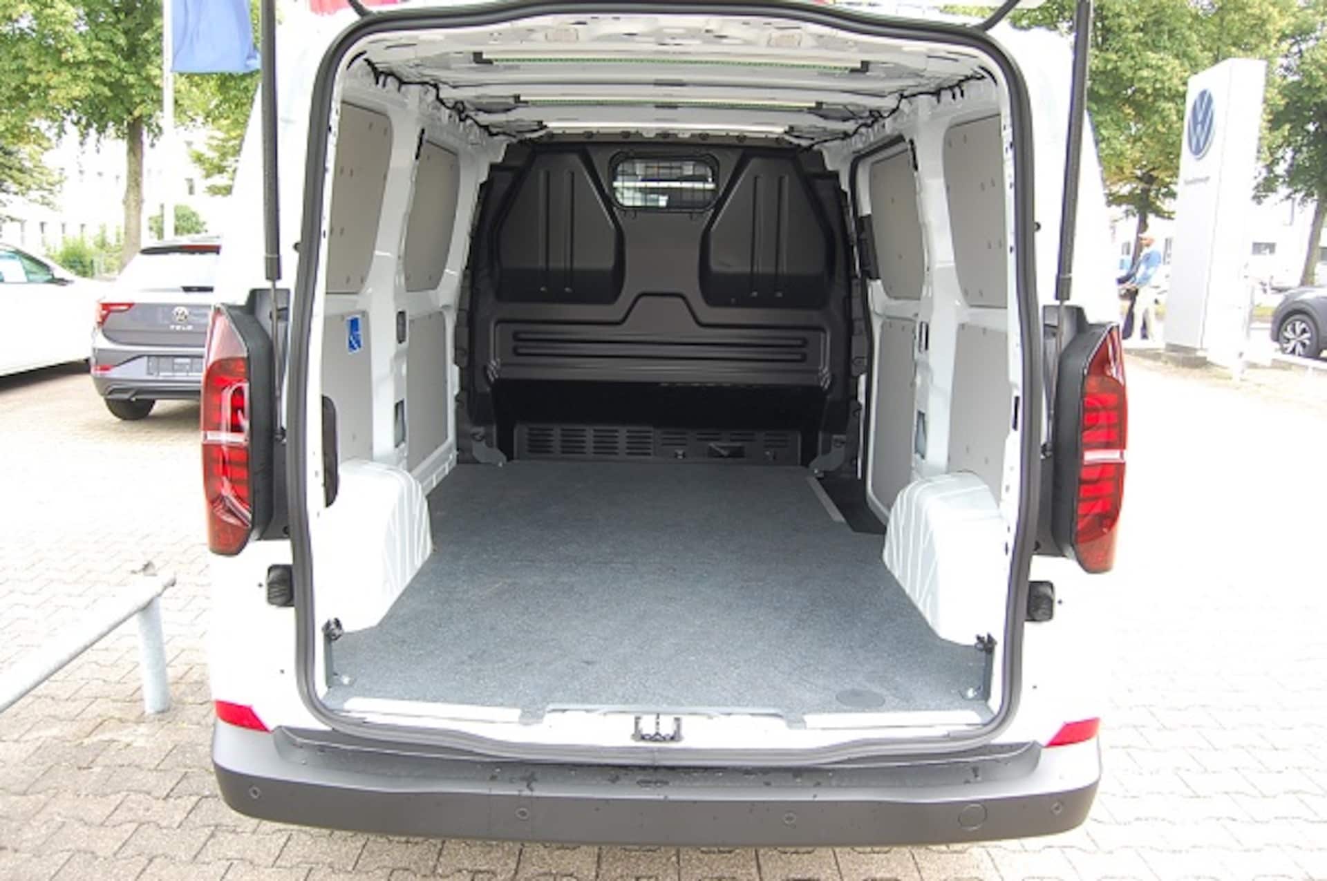 Volkswagen Transporter Kasten kurzer Radstand