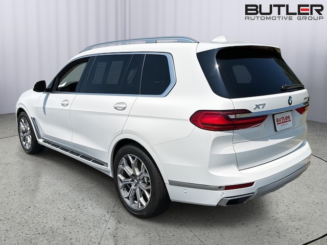2022 BMW X7
