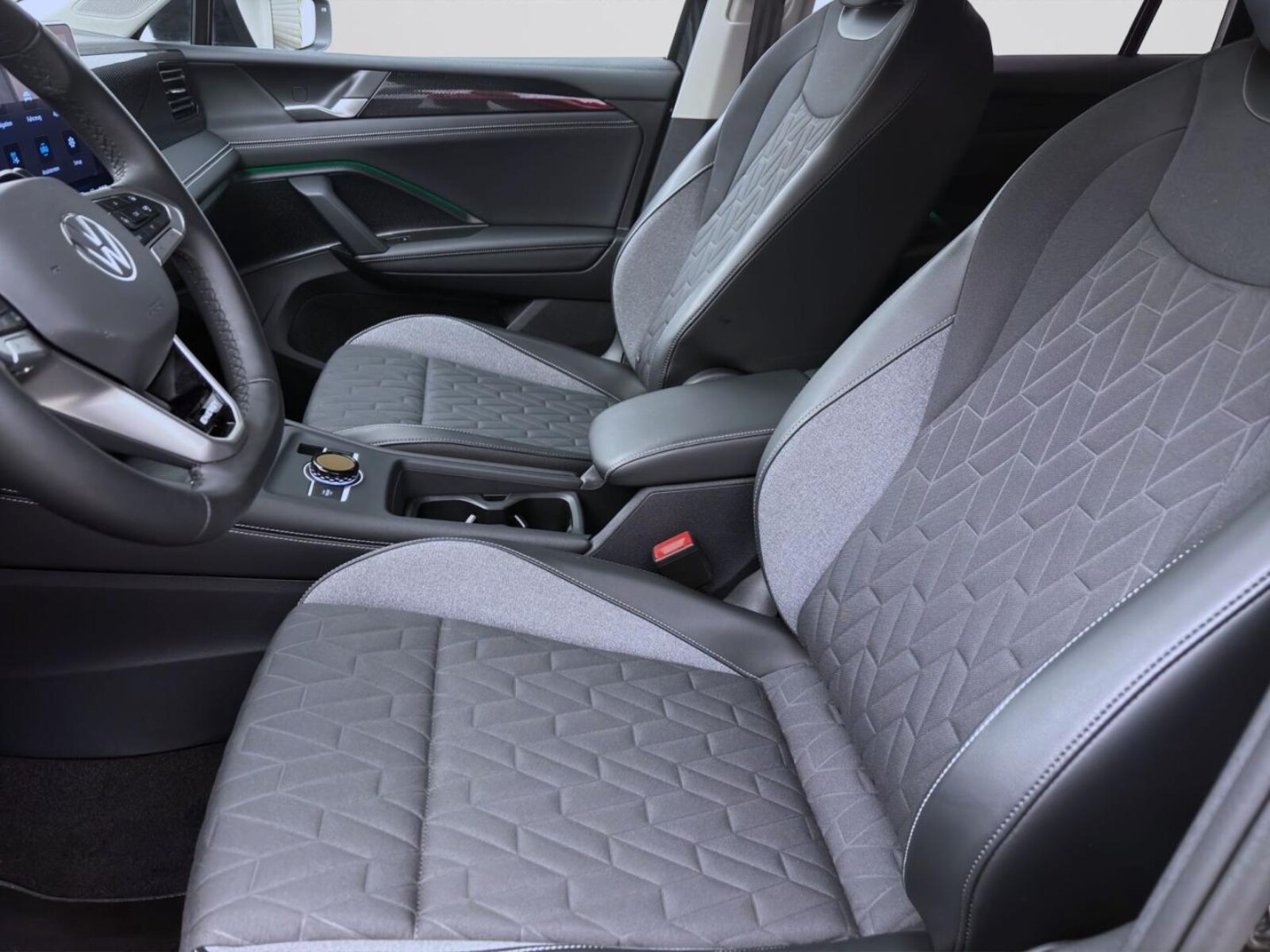 Volkswagen Tiguan – Bild 10