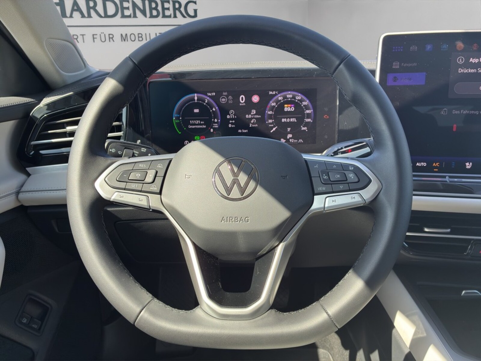 Volkswagen Passat – Bild 12