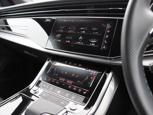 Image about Audi Q8 55 TFSI quattro S line 250(340) kW(PS) tiptronic