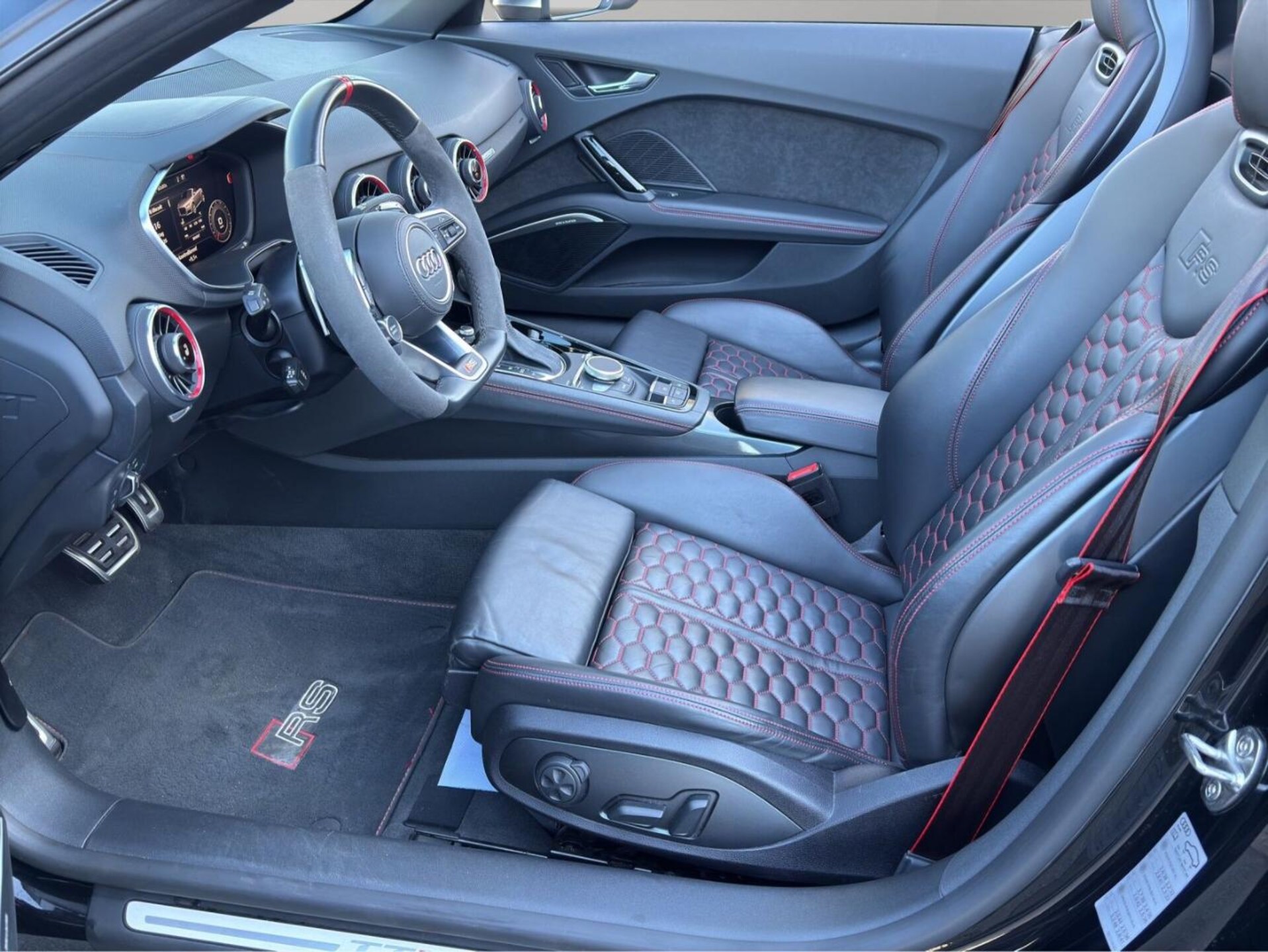 Audi TT RS Roadster