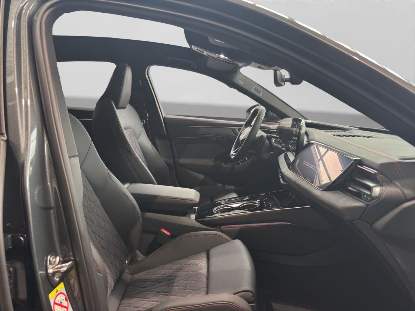 Bild über Audi A6 Limousine TFSI quattro 270 kW S tronic - für weitere Informationen kontaktieren Sie den Audi Partner