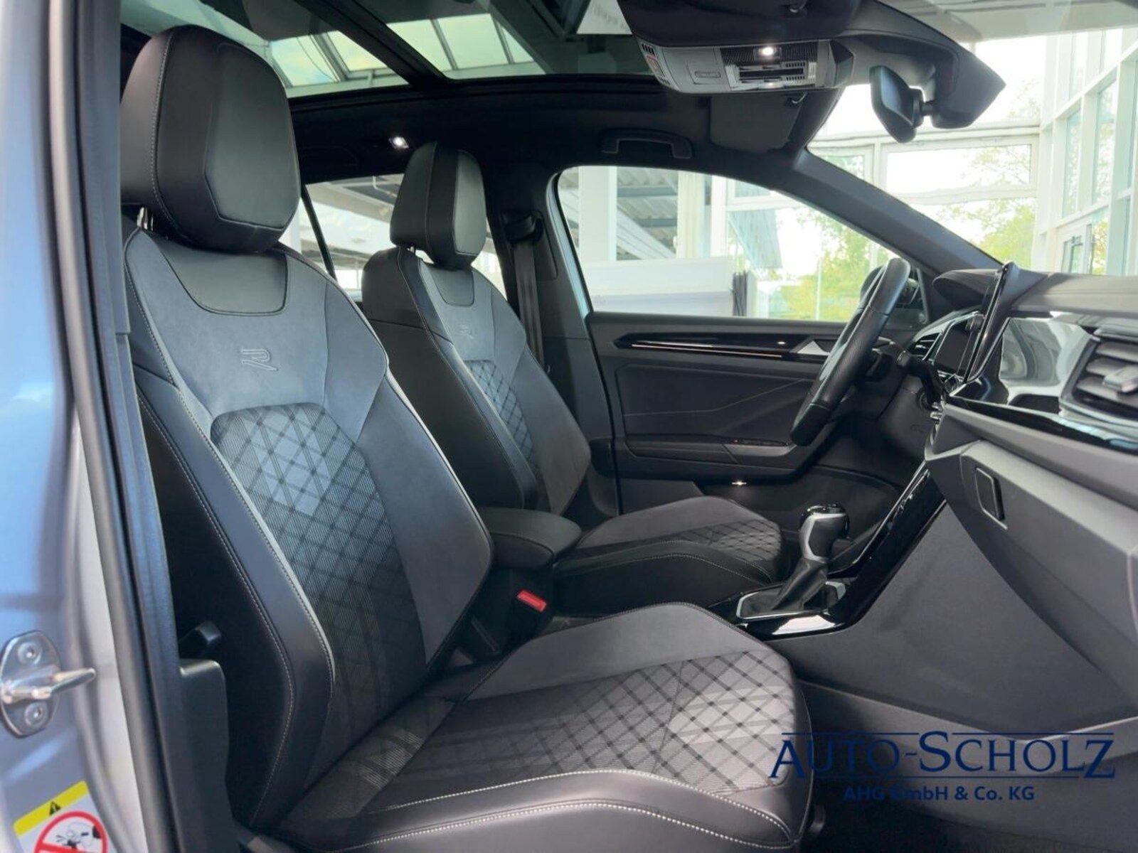 Volkswagen T-Roc – Bild 10