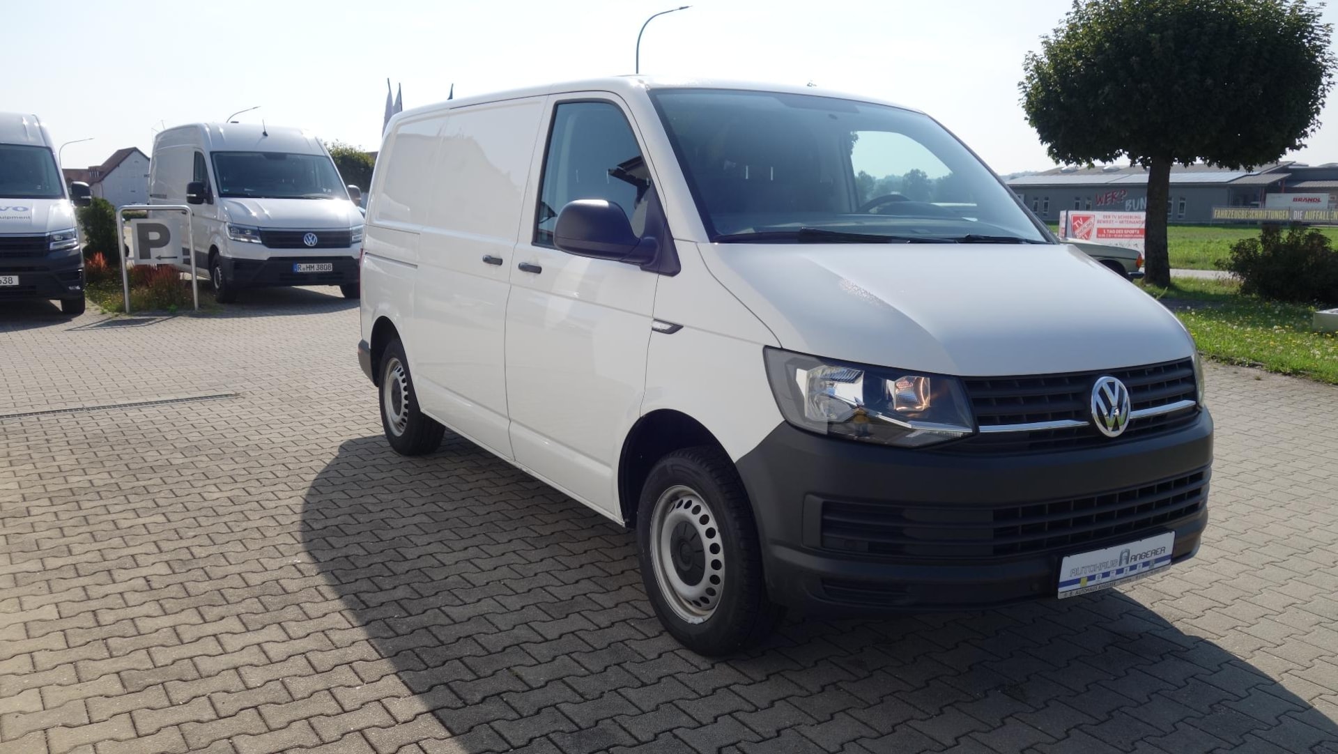 Volkswagen T6 Transporter Kasten kurzer Radstand